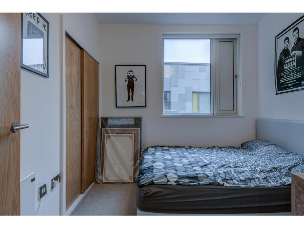 Stylish And Charming Apt For Up To 4, Manchester Apartment Exterior photo